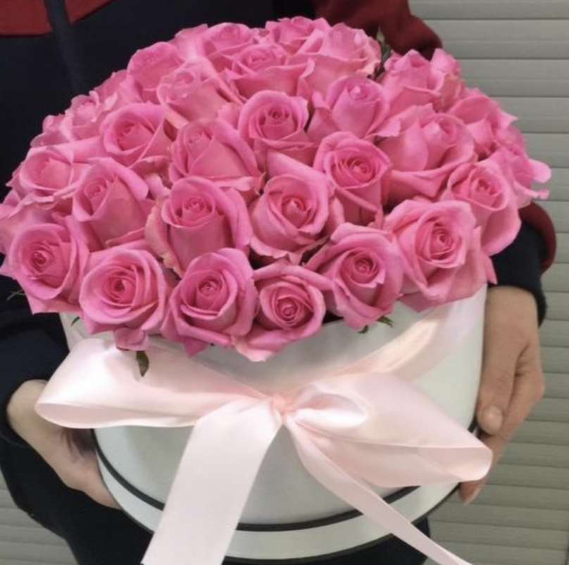Rose Magnifique: 48 Roses. Choose your shade - Image 8